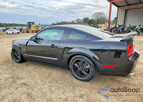 2007 Ford Mustang Gt z USA, uszkodzony, nr VIN 1ZVHT82H575296719